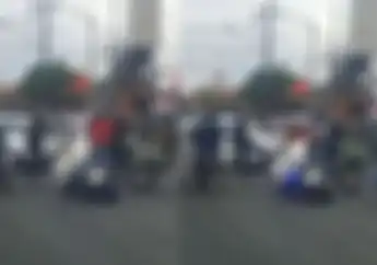 Cekcok Pengguna Motor Ninja 2-Tak dan Harley-Davidson di Bali Saling Tendang Motor Pakai Emosi