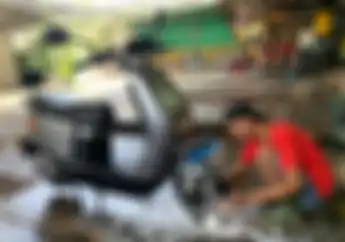 Jangan Takut Kesetrum Begini Cara Aman Mencuci Motor Listrik Ini Panduan Dari Ahli