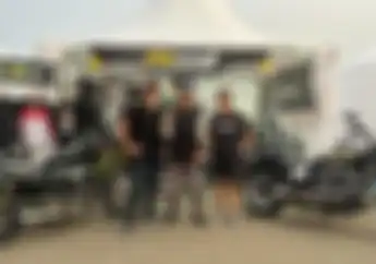 Modifikasi Motor Harley-Davidson Juara Drag Pakai Knalpot ROB1 Asli Indonesia