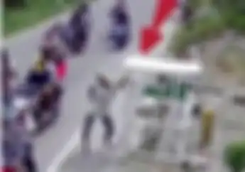Geng Motor Bikin Ulah Menjarah Bensin Eceran, Netizen: Gak Bisa Beli Bensin Sok-sokan Jadi Geng Motor