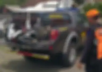Kejadian Langka Motor Kelipat dan Ringsek Ditabrak Kereta, Tapi Pemiliknya Masih Tetap Hidup