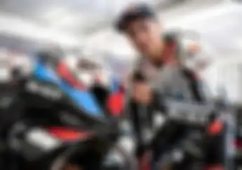 Mentok Sama Yamaha, Pembalap Muslim Ini Semangat Balap Motor BMW