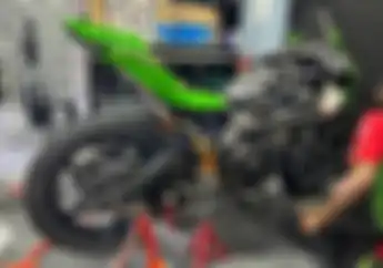 Pemilik Motor Kawasaki Ninja ZX-25R Was Was Ada Recall Karena Masalah Rangka