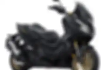Yamaha XMAX Ketar Ketir Honda ADV 350 Makin Sangar Harga Cuma Segini