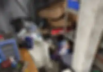 Pemilik Bengkel Motor di Tangerang Ungkap Alasan Botol Oli Bekas Enggak Asal Dibolongin dan Dijual