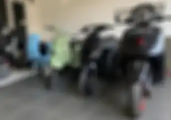 Modifikasi Cat Vespa di Pendopo Vespa Cuma Setengah Harga Promo Akhir Tahun Buruan Sikat