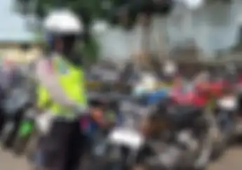 350 Motor Knalpot Brong Dikandangkan Polisi di Surabaya Jelang Nataru 2024