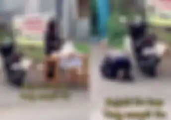 Sujud Syukur Pengguna Motor Honda BeAT di Jalan, Alasannya Bikin Haru