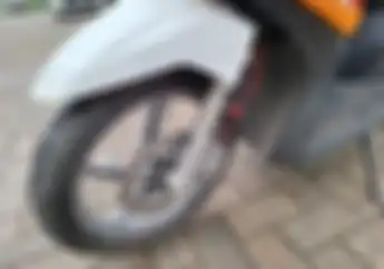 Tren Modifikasi Motor Matic Sokbreker Depan Diceperin, Ini Alasannya