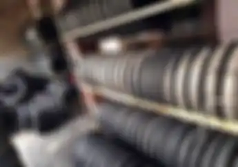 Ban Bekas Kini Dicari Pengepul Dicurigai Divulkanisir dan Dilabeli Merek Terkenal  Ternyata untuk Ini