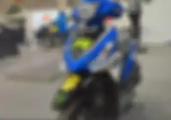 Inspirasi Modifikasi Motor Suzuki Address Livery MotoGP Joan Mir dan Alex Rins