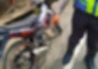Pakai Knalpot Brong Banyak Ruginya, Semuanya Bikin Kantong Jebol
