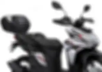Ganteng Banget  Honda Vario 125 Adventure Gabungan BeAT Street Dilengkapi Box Siap Touring Jauh