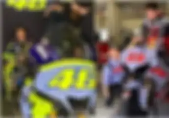 Valentino Rossi dan Marc Marquez Balapan Bareng Lagi Pakai Motor Spesial