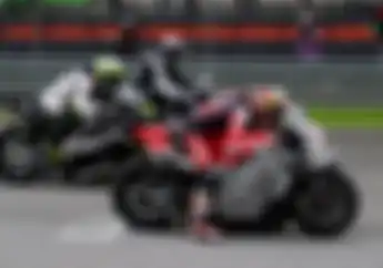 Ngeri Masih Pagi Tapi Rekor Lap Tes MotoGP Sepang Sudah Pecah Honda dan Yamaha Tempel Ducati