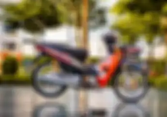 Ganteng Banget Modifikasi Motor Honda Supra Bapak Berbalut Livery Repsol Honda