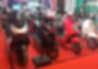 Bayar Rp 6 Jutaan Bawa Pulang Motor Listrik Murah Selis di IIMS 2024, Jarak Tempuh Segini