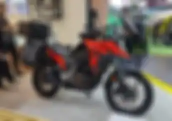 Ada Motor Adventure Suzuki di IIMS 2024 Nyempil Saat Suzuki Jimny 5 Pintu Rilis