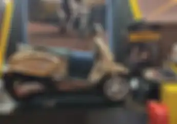 Mirip Vespa Motor Listrik United di IIMS 2024 Bisa Dipesan Harga Rp 13 Jutaan Berkat Subsidi