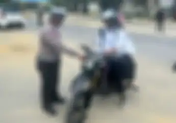 Razia Pengendara Motor Tanpa Helm di Sultra Jadi Sasaran Utama Polisi