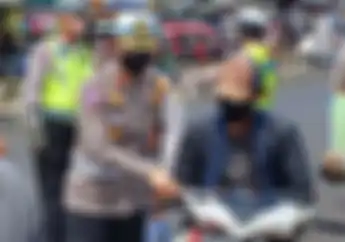 Razia Motor Bandel di Pasar Minggu, Banyak Lawan Arah dan Ogah Pakai Helm