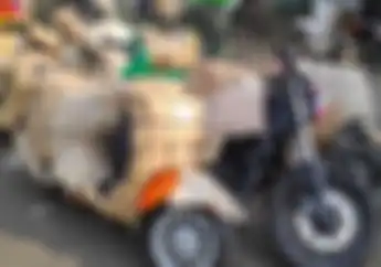 Motor Listrik Dilarang Dikirim Pakai Kereta Api, Dipaketin di Dalam Bus Bisa?