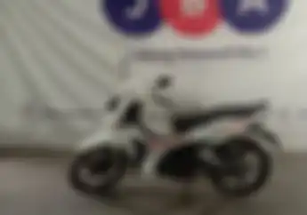 Sikat Motor Murah Rp 5 Juta Honda Revo STNK dan BPKB Komplet Lokasi Jakarta Pas Buat Ngabuburit