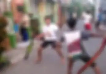 Perang Sarung Remaja Makan Korban Tewas Kunci T Biasa Dipakai Mekanik Bengkel Motor Dipakai Buat Memukul
