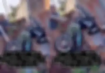 Ada Lagi Motor Nyangkut Pagar Seng Warga di Sulsel Pemotor Sampai Pingsan
