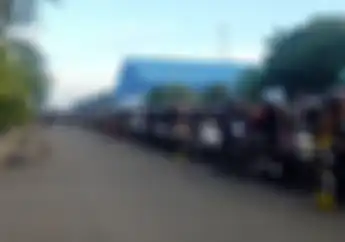 Horor Antrean Pelabuhan Ciwandan Membludak Pemudik Motor Harus Antre 6 Jam Untuk Naik Kapal
