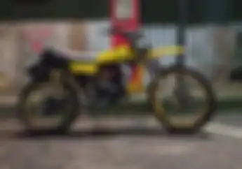Modifikasi Motor Yamaha DT 100 Tambah Mantap Ganti Kaki-kaki Cocok Buat Biker Tinggi