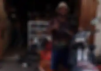 Keluhan Pemilik Bengkel Motor Orang Asli Papua Sulit Dapat Surat Izin Usaha