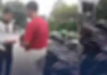 Fakta Tukang Parkir Liar Getok Harga Mahal Ternyata Harus Setor ke Oknum Viral di Medsos 