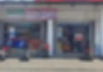 Tanggapan YLKI Soal Tukang Parkir Liar di MInimarket, Pemerintah Harus Ada Tindakan Serius
