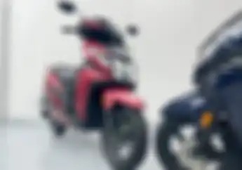 Motor Baru Kembaran Honda Vario 125 Versi 2024 Meluncur Bodi Bongsor Isi Bensin dari Lampu Belakang