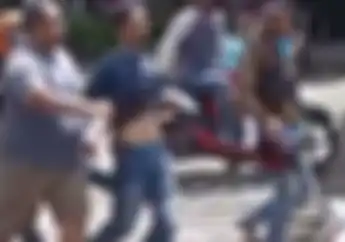Warga Bekasi Bersatu Bandit Berpistol Keok Kena Salam Olahraga Usai Niat Maling Motor