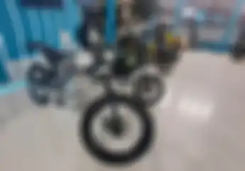 Ngeri  Motor Listrik Termahal di PEVS 2024 Harga Tembus Segini Intip Spek Lengkapnya