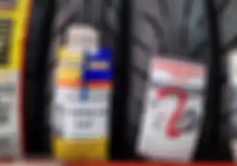 Merek Ban Motor Ini Cuma Ada di Planet Ban Gak Dijual di Toko Lain, Apa Tuh?