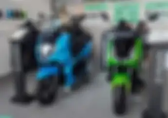 Masih Sedikit Tempat Ngecas Baterai Umum Bikin Orang Malas Beli Motor Listrik, Pihak Alva Buka Suara