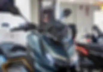 Gagah Menggoda Motor Matic Bongsor Baru Mesin 125cc Fitur Canggih Adopsi Tipe Mobil