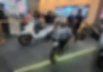 Meluncur Motor Matic Murah Desain Retro di PRJ 2024 Anti Maling Sekali Isi Bensin Bisa Melaju 240 Kilometer
