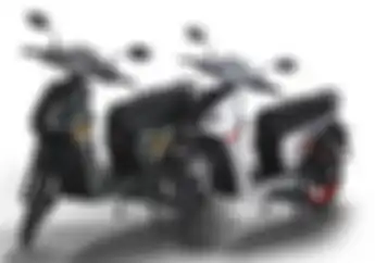 Cuma Rp 26 Jutaan Motor Listrik Baru Mirip Vespa Jarak Tempuh 135 Km Ada Cruise Control dan Fitur Canggih Lainnnya