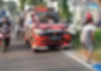 Kecelakaan Adu Banteng Honda Vario vs Honda Grand Dua di Karanganyar Pengendara Honda Vario Tewas di Lokasi Kejadian