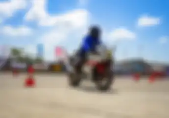 Komentar Peserta bLU cRU Experience Day Test Ride Yamaha R15 di Yamaha Sunday Race Mandalika