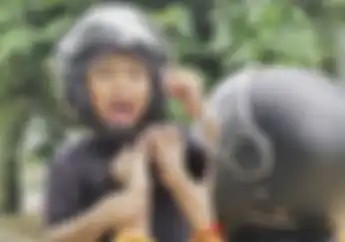 3 Pilihan Helm Anak Model Ngabers Sudah SNI Harga Mulai Rp 290 Ribuan