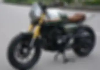 TVS Ronin Dimodifikasi Gaya Scrambler Sangar Dibuat Untuk Peringatan Perang