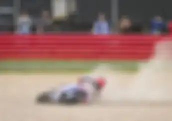 Alasan Marc Marquez Crash di Sprint Race MotoGP Inggris Padahal Tidak Sedang Battle
