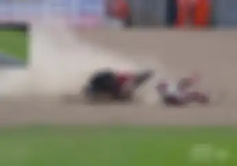 Pembalap Indonesia Mario Aji Crash Hebat di Balap Moto2 Inggris 2024