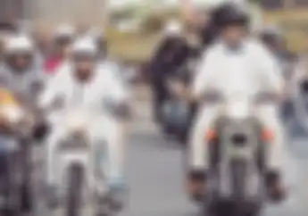 Anaknya Tersangkut Dugaan Video Syur, David Naif Naik Motor Perang Rp 200 Jutaan Bareng Ridwan Kamil