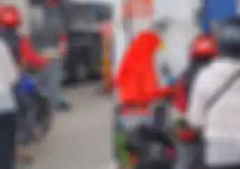 Video Pemotor Suzuki Thunder Borong Pertalite Rp 200 Ribu, Konsumsi Bensin Beneran Irit?